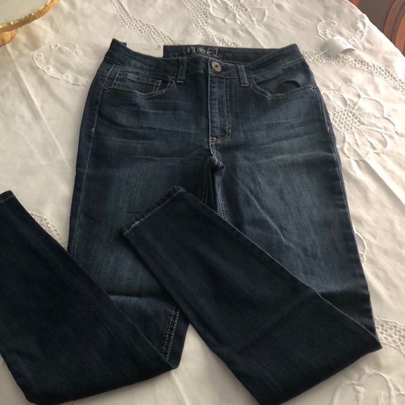 Gorgeous jegging ( bag D) - Picture 2 of 6